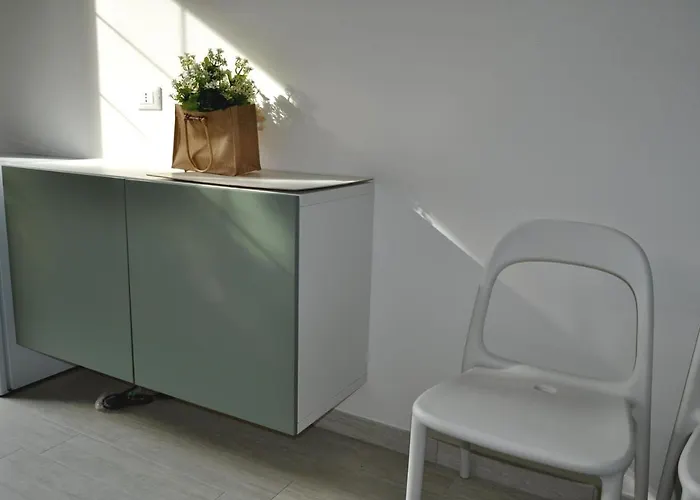 Alojamento de Acomodação e Pequeno-almoço Casa E Per Lavoro Tessyhouse