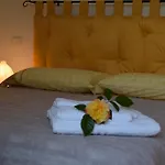 Nocleg ze śniadaniem Casa E Per Lavoro Tessyhouse